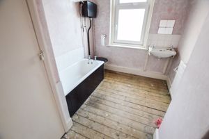 Photo 8- click for photo gallery